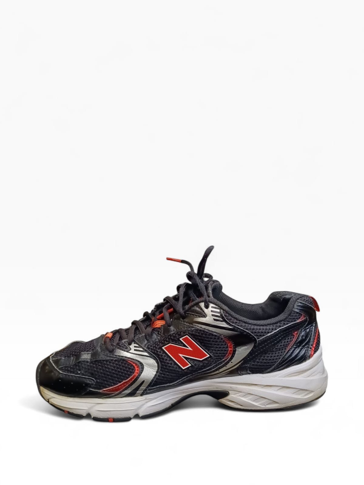 NEW BALANCE 530