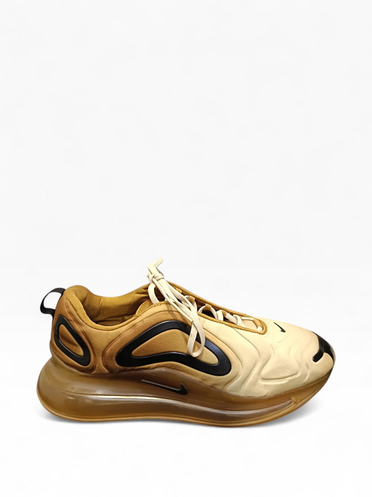 AIR MAX 720